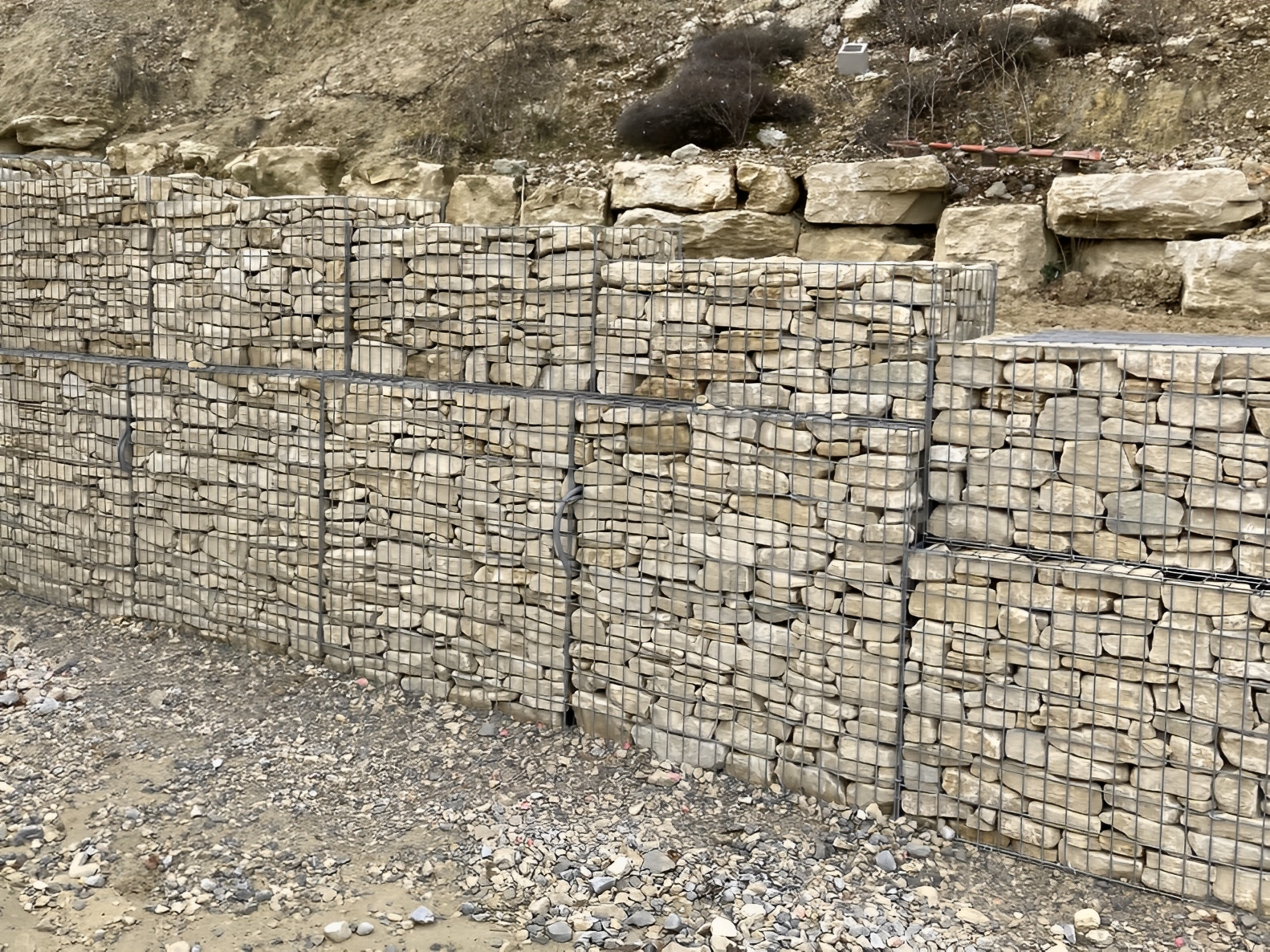 Mur de soutènement en gabion - De 0,3 m à 3 m de haut_0