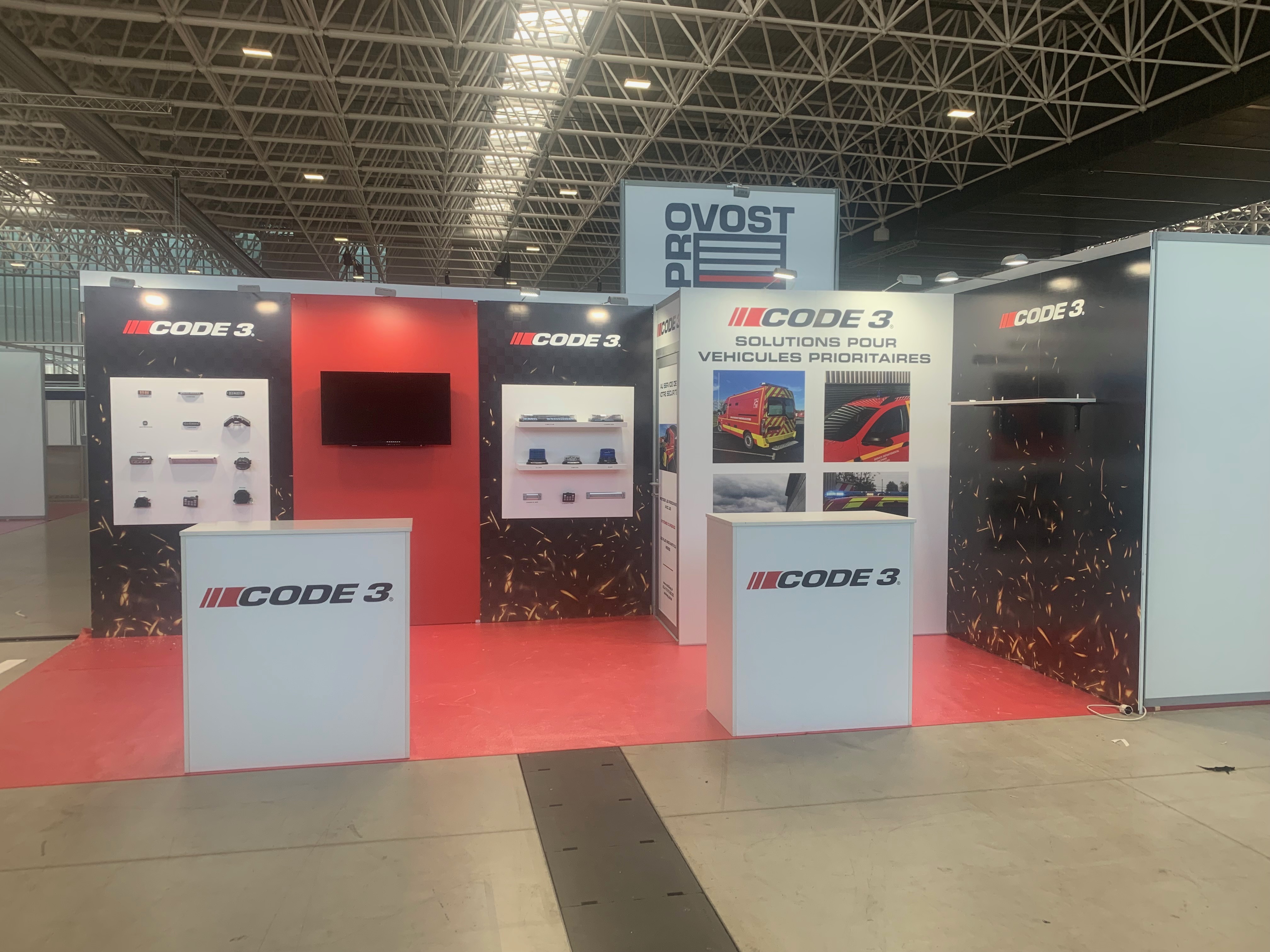 Stand individuel personnalisé - Conception sur mesure pour une visibilité optimale_2