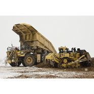 D10t2 - bulldozers - caterpillar finance france - poids en ordre de marche : 70171 kg_2