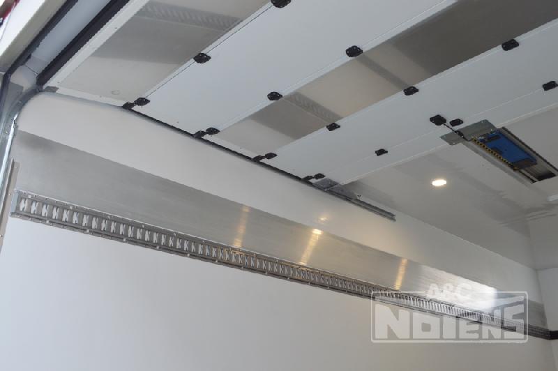 Fourgon réfrigéré très léger et solide A&C Noyens - Structure isothermique avec options personnalisées_2