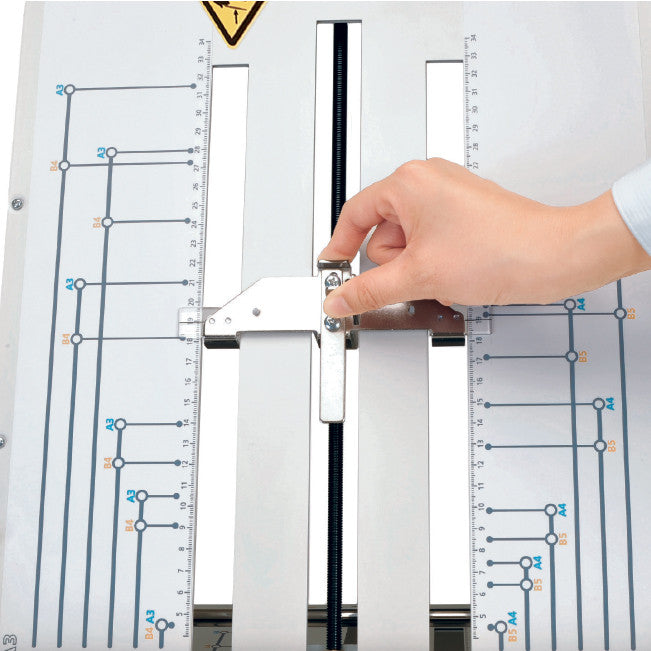Plieuse de papier professionnelle, puissante et rapide - 240 feuilles par mn - 8335_2