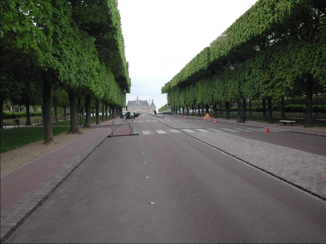 Nacelle élagueuse adaptée aux parcs et communes exigeantes