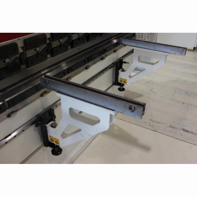 Presse plieuse hydraulique conventionnelle ADFORM - APH - Gamme de 1250 mm à 4100 mm - Puissance de 40T à 300T_2