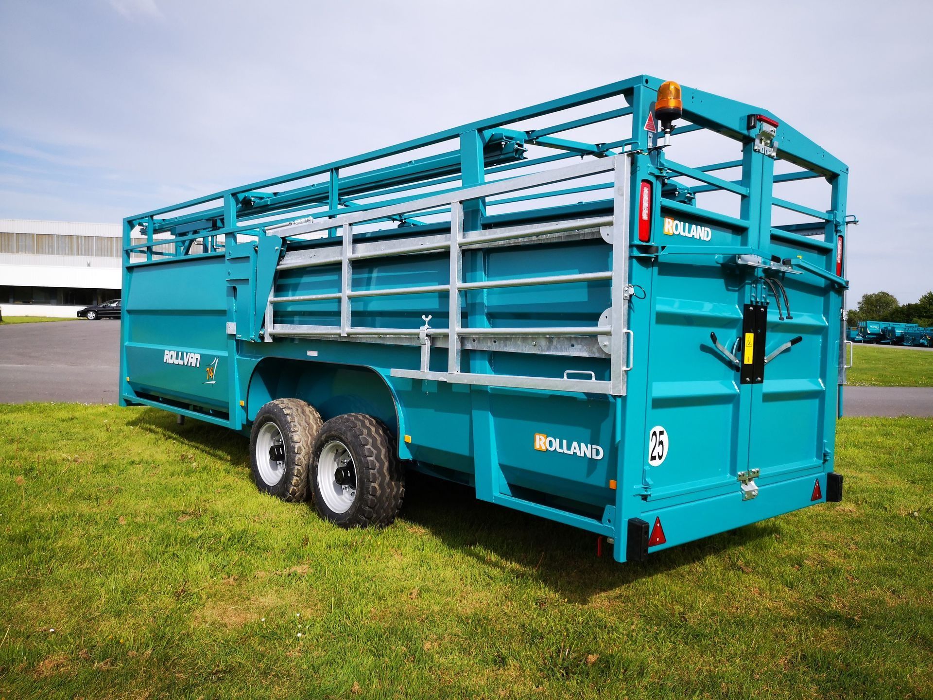 Rollvan 74 équipée de portes arrière Autolock