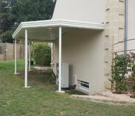 Préau en aluminium sur mesure - économique et écologique - adapté à votre habitation_2