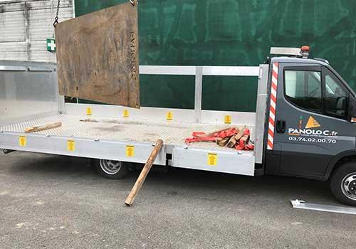 Pont lourd acier 3000*1500*20 - Solution pour franchissement des engins avec 4 trous aux extrémités_2