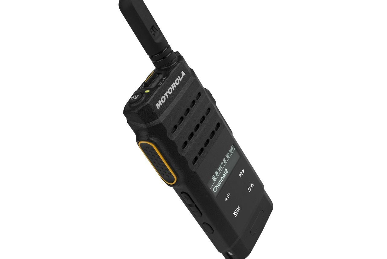 Portatif radio DMR Motorola SL2600 - Bluetooth, Wi-Fi, localisation indoor, VHF/UHF, écran OLED_0