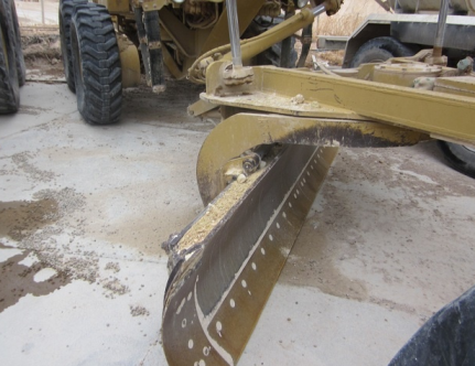 Niveleuse caterpillar 140 g / 1990 / 36300 h_2