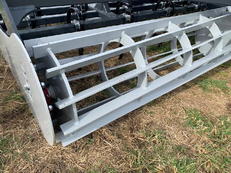 Tasse-avant Agri System - Préparateur frontal 3.5m AK - Occasion - Vibroculteur avec rouleaux dia 500_2