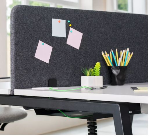 Cs-a - Bureau open space 4 personnes - Kollori - Sobre et design avec piétement A et plateau coulissant_2