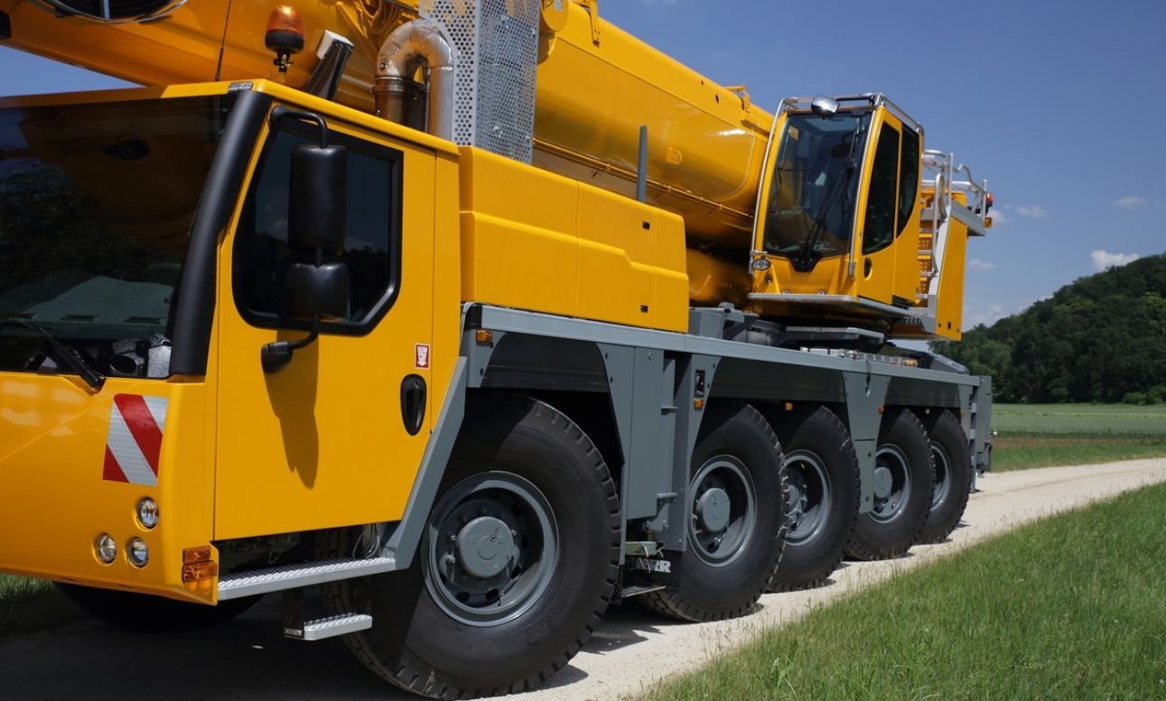 Ltm 1160-5.2 grues automotrices - liebherr - capacité de charge max 180 t_2