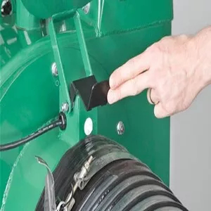 Aspirateur professionnel      Billy Goat    DL1302HEU et DL1802VEEU - Ramasse les feuilles mortes et les débris - thermiques - montés sur véhicules_2