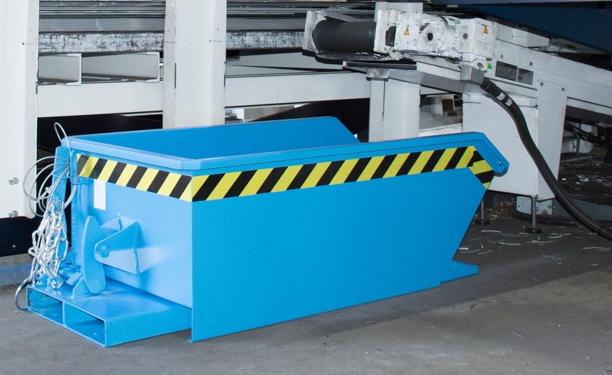 Benne basculante à faible hauteur 230 à 610 L - modèle AG_MGU - robuste, ergonomique et sécurisée_2