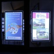 Porte-affiche grands formats LED - Finition de prestige avec formats A2, A1 et A0_2