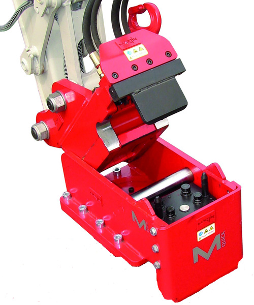 Attache godet martin (pelle de 1 à 26 tonnes)_2