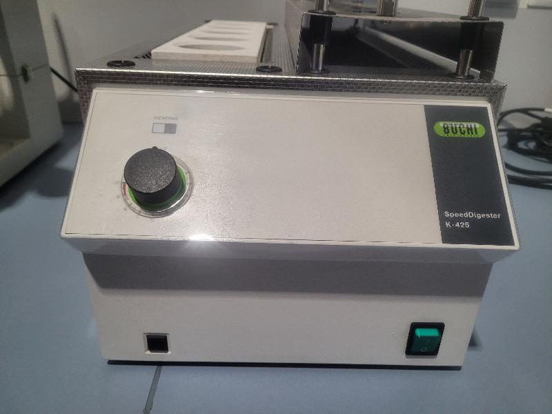 BUCHI speeddigester bloc de minéralisation K-425 + Scrubber K-415_2