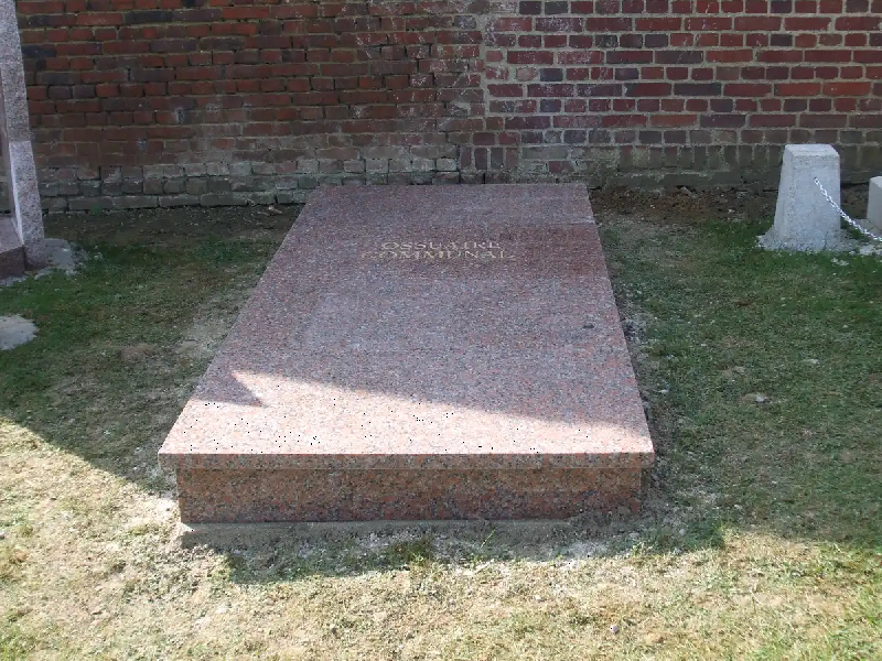 Ossuaires polymère recyclé - solutions durables et sécurisées pour la gestion funéraire_2