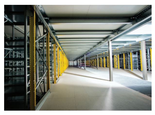 Rayonnage léger à tablette - 250kg par étagère - Stowshelf - bureaux et entrepôts industriels - neuf, occasion ou location_2