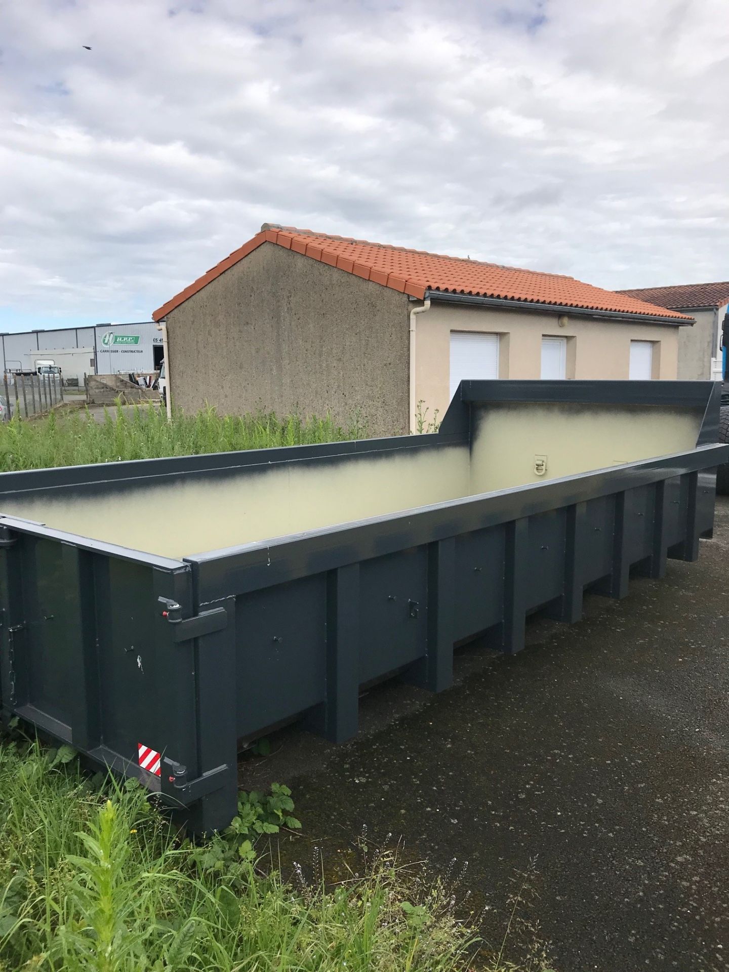 Caisson benne amovible TP - Dimensions 5000x2300x1230 mm - Neuf - Pour camion Ampiroll_2