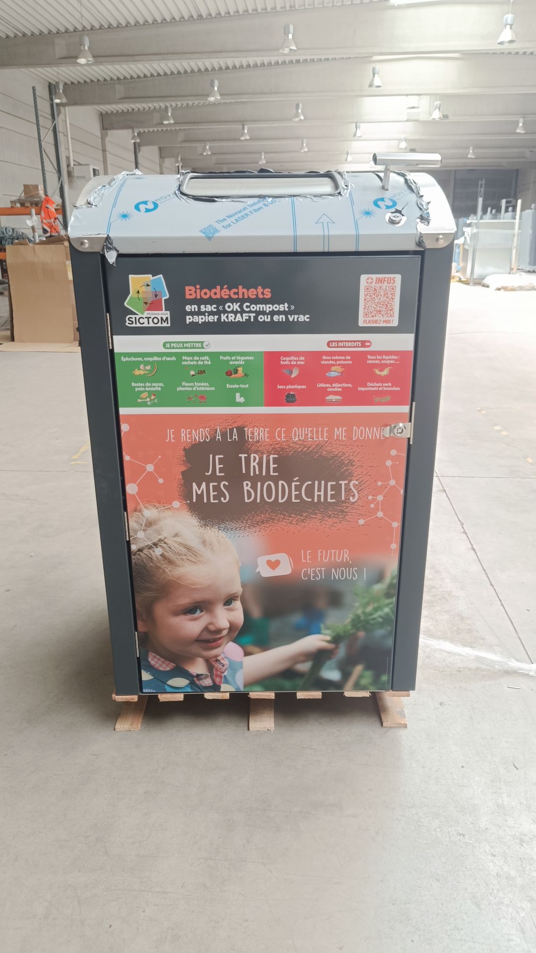 Abris-bacs bio-déchets ou déchets alimentaires - Mobilier cache-poubelle pour collecte des bio-déchets_2