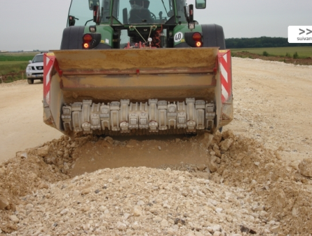 Godet concasseur à minerais mixte obl'x 2160_2