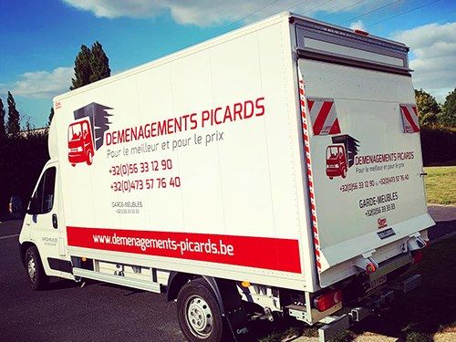 Marquage véhicule - Foliopub - Lettrage ou total covering pour tous types de véhicules_2