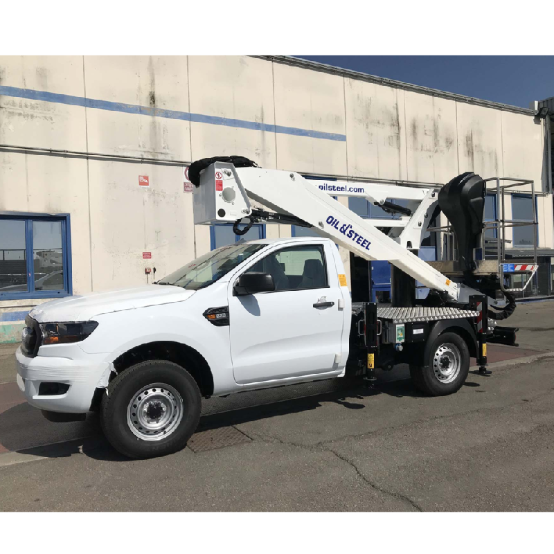 Nacelle Snake 147  compacte et efficace pour les travaux en hauteur jusqu'à 13,8 m en Alpes et alentours -  disponible en achat neuf et en location de courte à longue durée_2