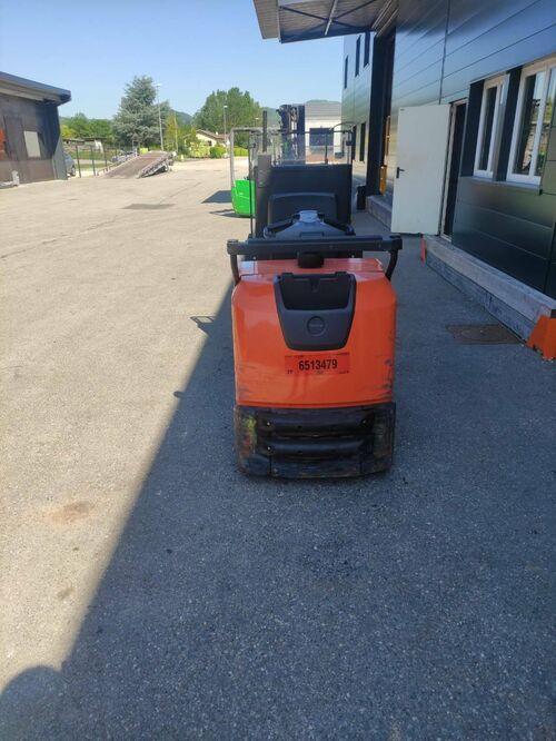 Préparateur de commandes au sol BT OSE250 E000294 - disponible en occasion et en location de courte à longue durée_2