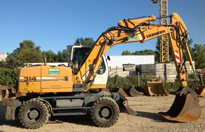 Pelles sur pneus liebherr a314 - 16 t._2
