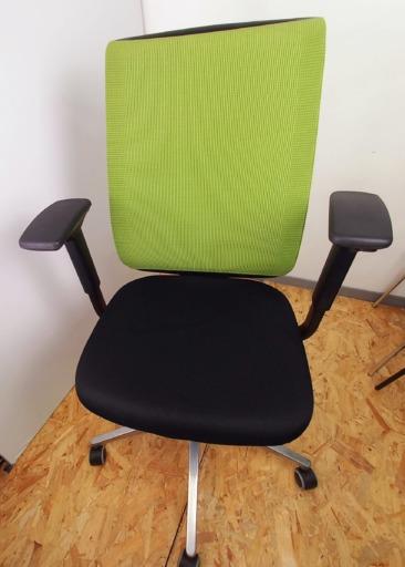 Fauteuil de bureau Steelcase Reply Air d'occasion - ergonomique et confortable - vert - accoudoirs réglables - mécanisme synchrone_2