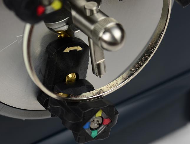 M10 Jewel, machine de gravure de précision pour bijouteries et ateliers