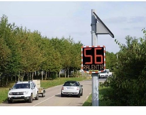 Radar pédagogique d'entrée de ville, programmation avec clé USB, ou via Bluetooth_2