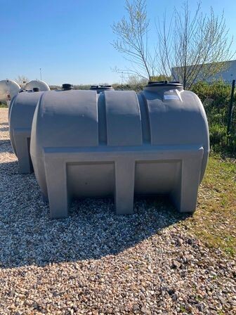 Polycuve pe 3350l grise - diam : 1m50 - lg : 2m32 - hauteur : 1m55 - ref : w00332304005p - dabert-citernes_2
