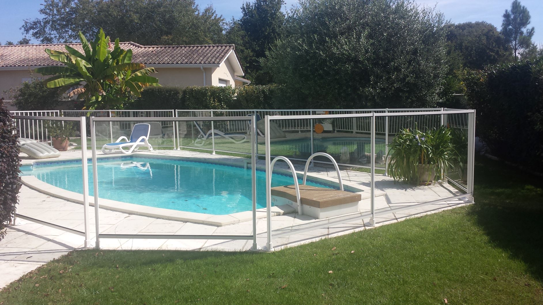 Clôture en aluminium - Large gamme de modèles et couleurs - Intervention en Gironde (33)_2