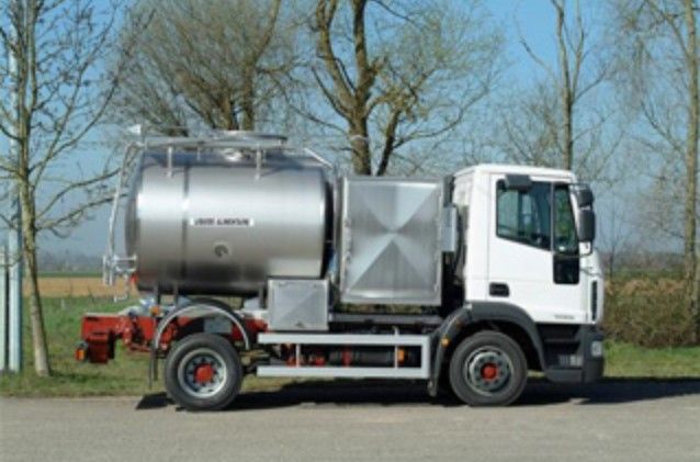 Remorque citerne 20000L dédiée à la collecte de lait