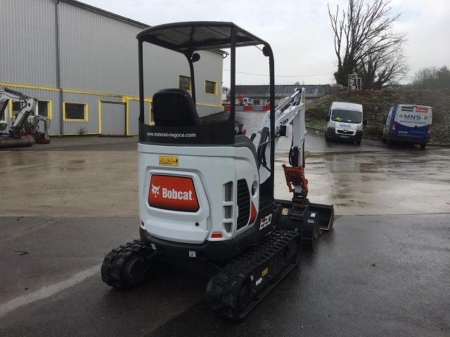 Mini pelle - BOBCAT E 20 - 2 tonnes - 1930 kg - Voie Variable_2