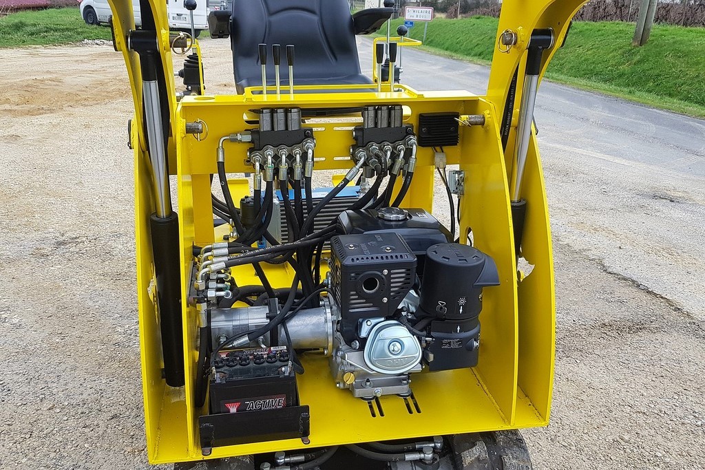 Tractopelle pour les travaux d'excavation et l'entretien de terrain - ph280 - 14 cv_2