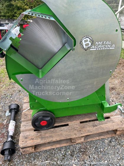 Scie à grumes Metalagricola 700 - Banc de scie sur prise de force - Lame carbure de 700 mm_2