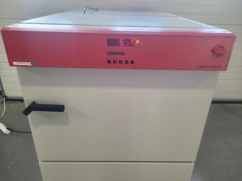 Incubateur / étuve réfrigéré BINDER KB-115 avec convection forcée 100°C_2