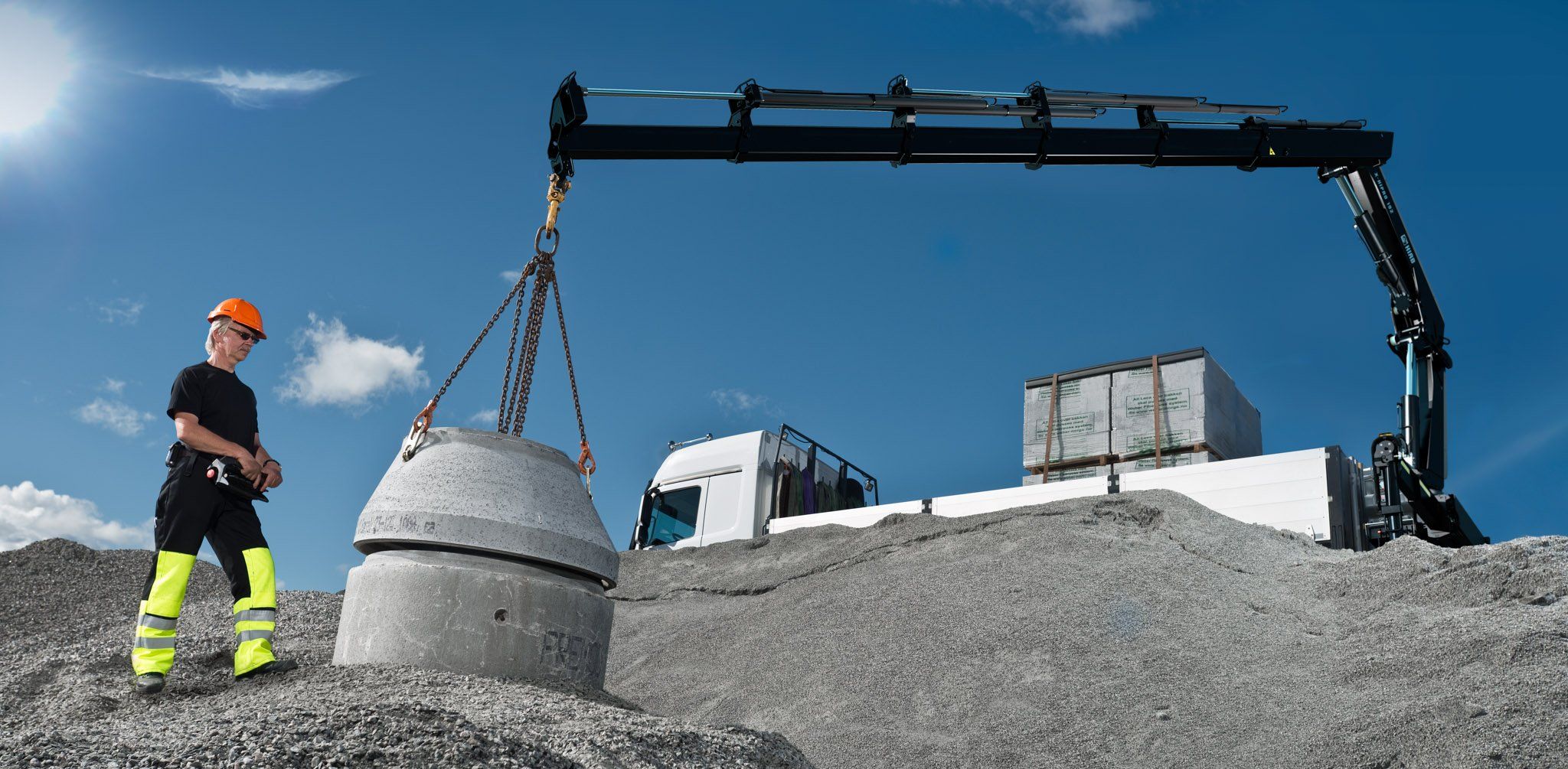 X-HiPro 192 - Grue auxiliaire HIAB - Commande à distance - Portée hydraulique 8.62 à 10.68 m - 19 tm_2