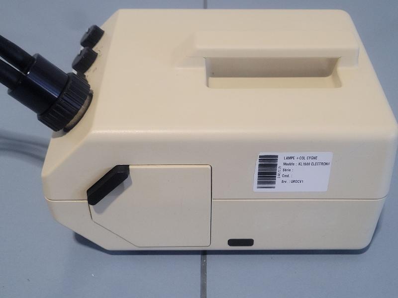 Source de lumière froide SCHOTT KL1500 Electronic pour microscope_2