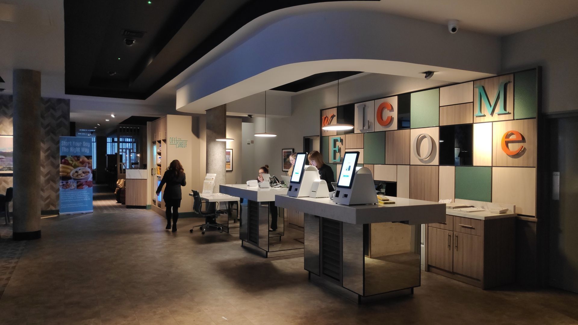 Borne de paiement et check-in intérieure pour hôtel_3