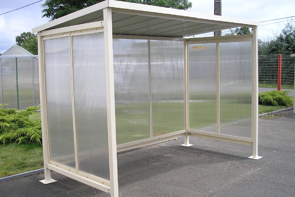 Abris bus sur mesure avec un toit plat pente arrière 5% - Série AB_2