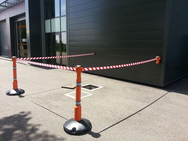 Poteau de signalisation base lestée - toutes les couleurs - Hauteur 1 m - 2 bandes rétro-réfléchissantes - Skipper™_2