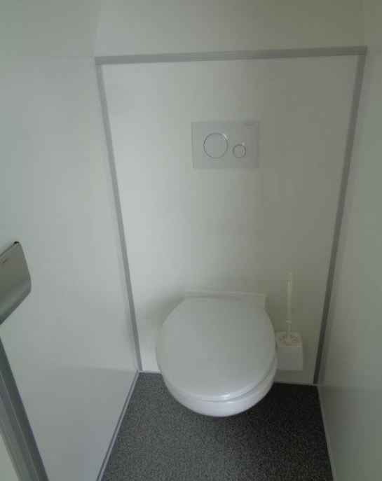 Roulotte de chantier avec réfectoire pour 6 à 8 personnes