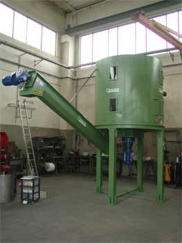 Silos de stockage pour film broyé - Tecnofer - capacité de 7 à 15 m3 avec vis d'extraction et dosage variable_2