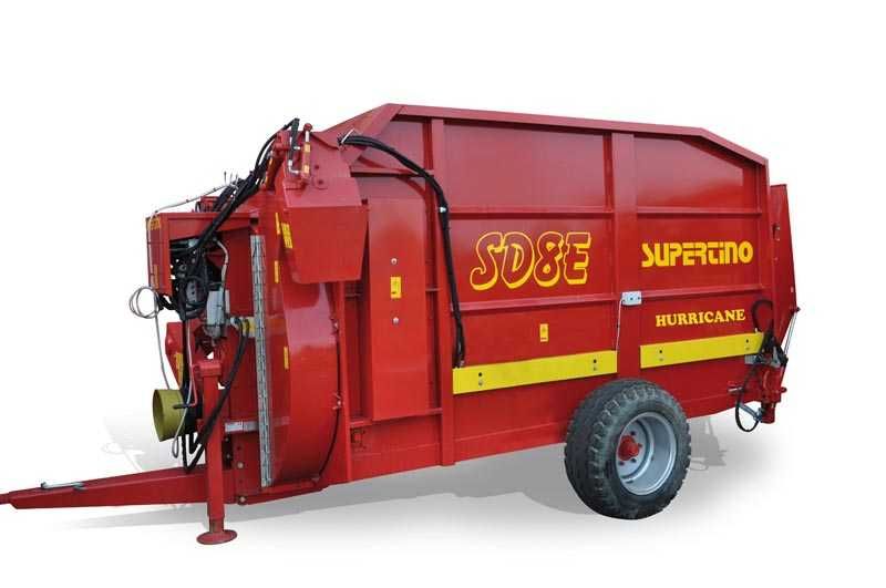 Distributeur de balles rondes et rectangulaires Hurricane 8 - 10