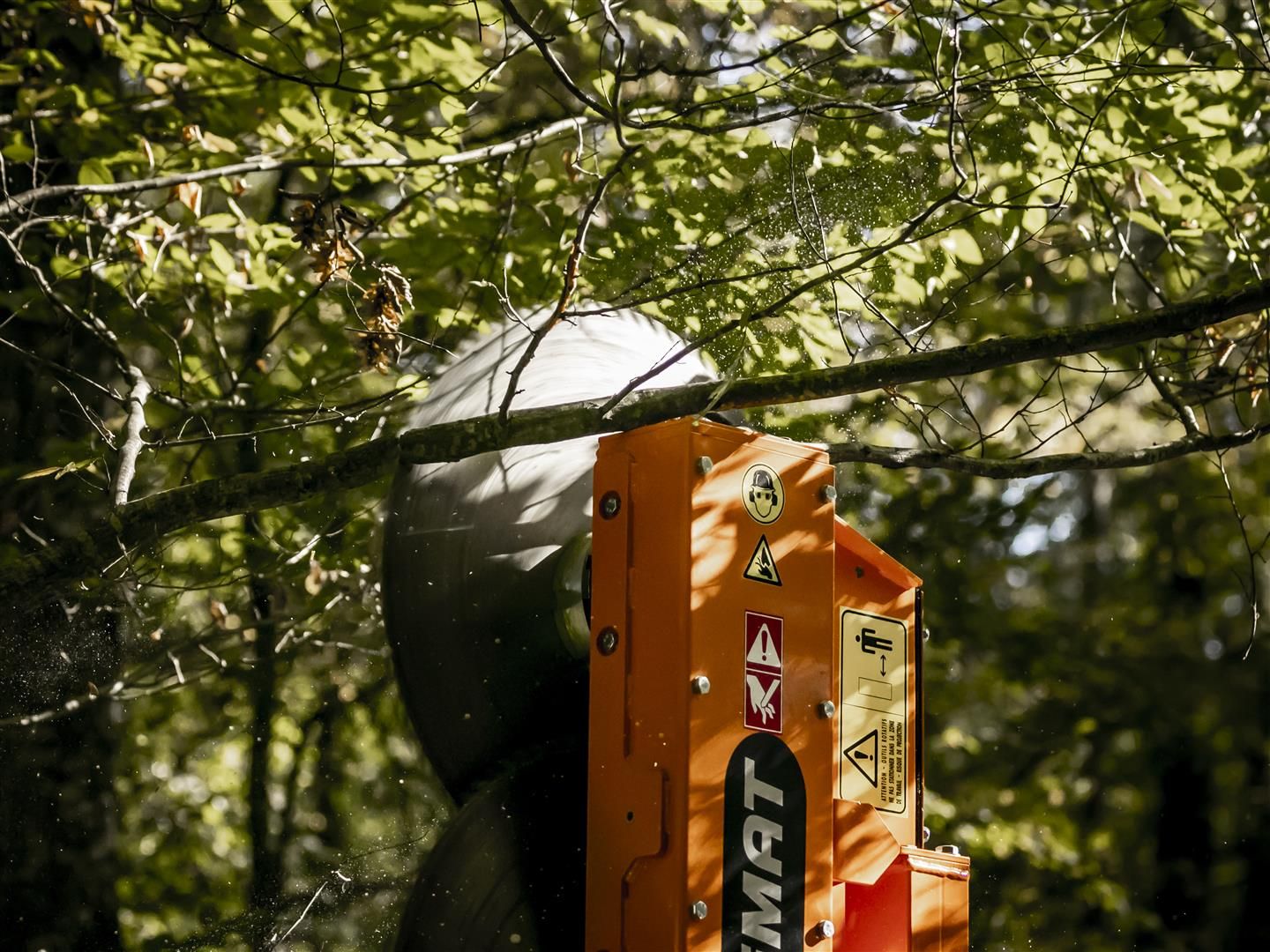Outil d'élagage Lineo avec 2 à 5 éléments de coupe