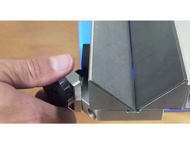 Ébavureuse avec chariot coulissant, pour une rectification précise et rationnelle sur les petites pièces - Speedy Prisma 210-PSL_2