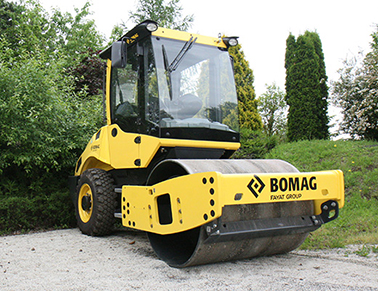 Rouleau monocylindre VM1 - BW 145 D-5 avec ROPS - Bomag_2